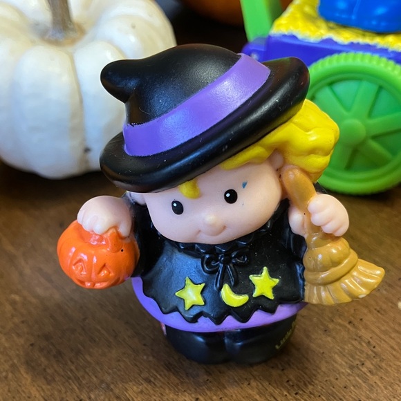 Fisher-Price Little People Halloween Pumpkin Cart 2002 - Picture 2 of 4